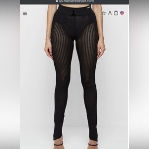 Knit high waisted leggings